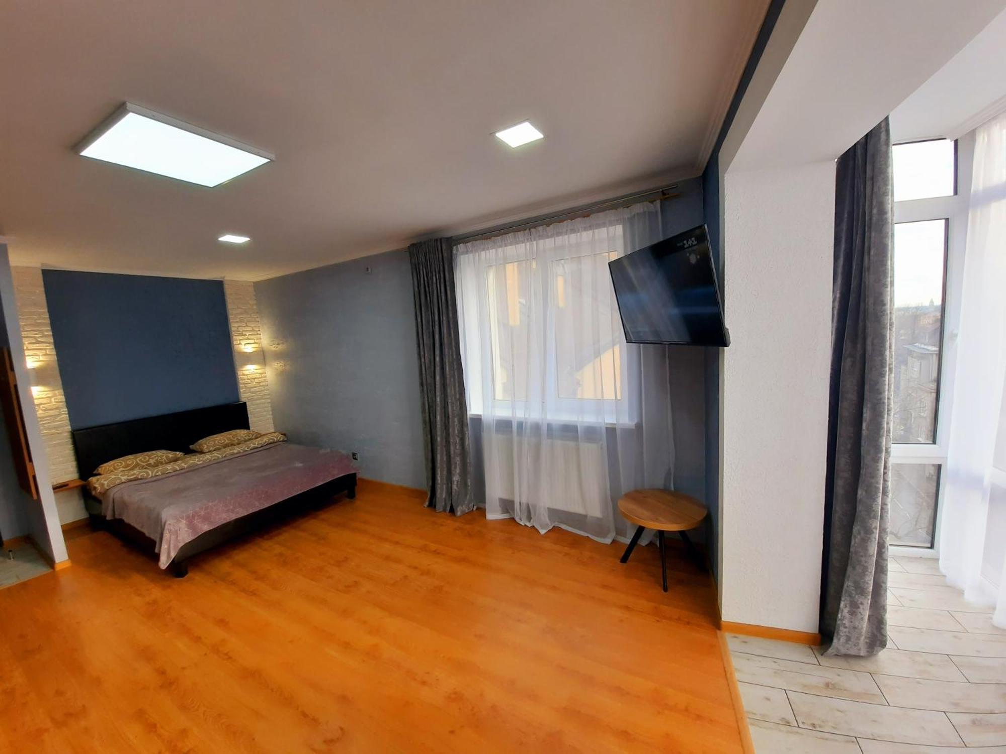 New Luxury Studio Apartment Ivano Frankivsk Ruang foto